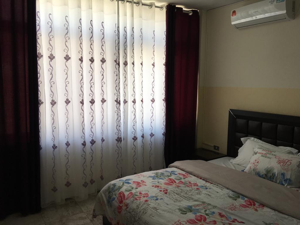 Aljazeera Hotel Apartments * Amman